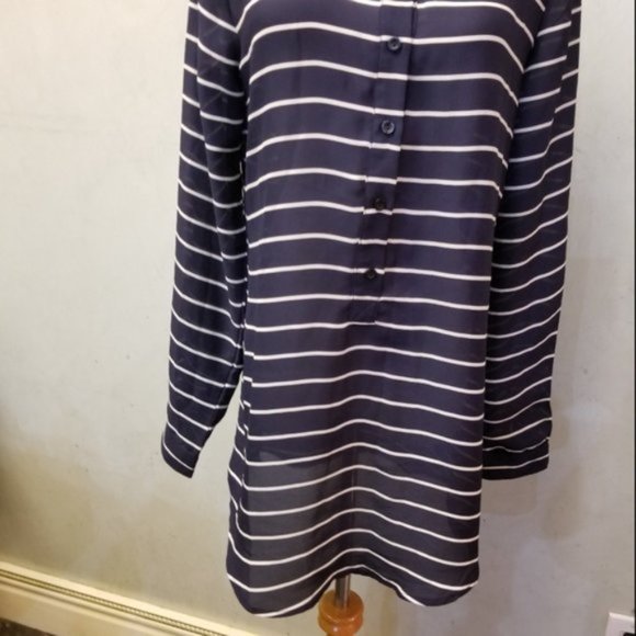Darling Long navy striped button down shirt size M (L15) - Picture 3 of 8